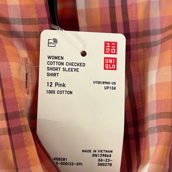 Uniqlo Cotton Plaid Button Down - Picture 6 of 10